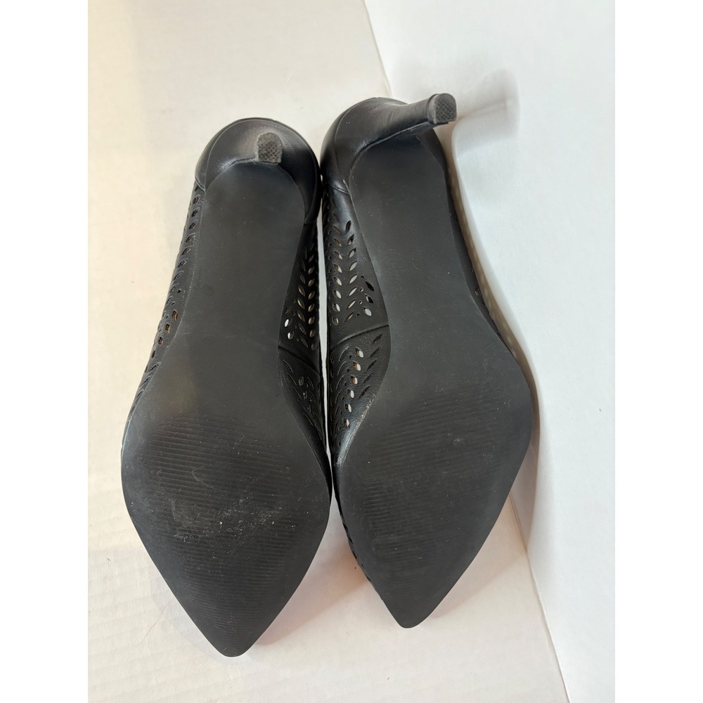 14th & Union Womens Black Laser Cut Perforated Pointed Toe Stiletto Pumps 7M - Picture 4 of 5